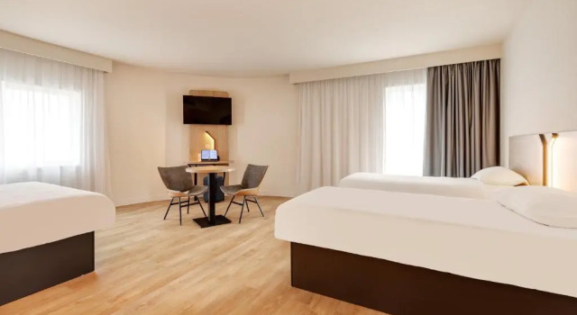 Четырёхместный номер B&B HOTEL Lille Lillenium Eurasanté