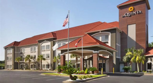 La Quinta Inn & Suites Dublin, Rezerwuj Hotel Dublin Georgia