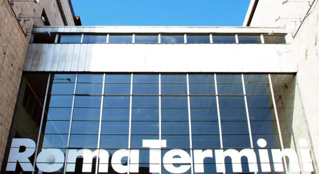 Rome Center Attic Penthouse, Забронировать Отель Вокзал Термини , рядом с Посольство США в Риме