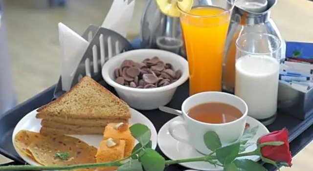 Двухместный номер Standard Hotel Swati Deluxe
