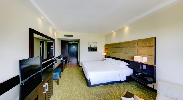 Cinnamon Lakeside Colombo