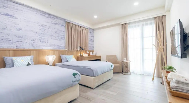 Двухместный номер Standard с балконом Kiwi Villa