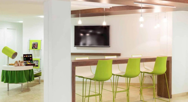 ibis Styles Niort Poitou Charentes, Réserver Hôtel Niort Deux-Sèvres