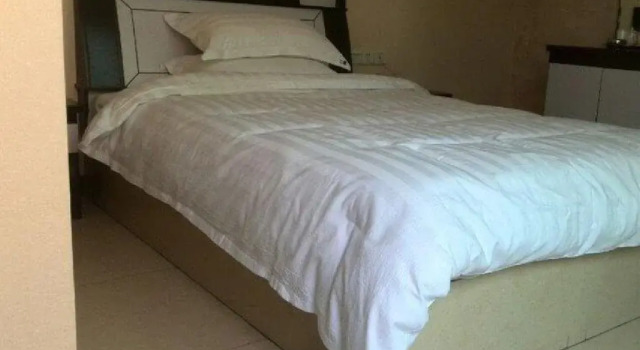 Zigong Baiyun Hotel, Rezervați Hotel Zigong Sichuan