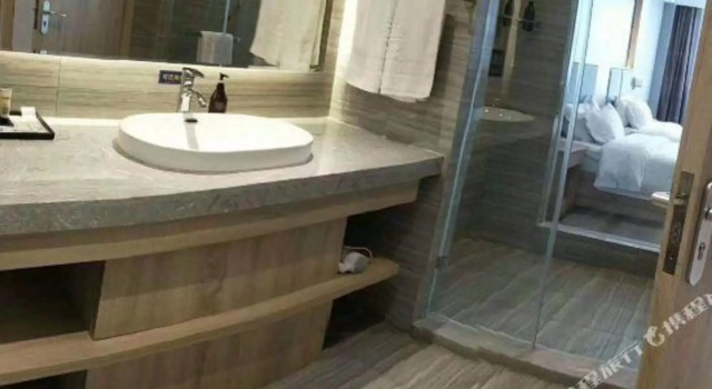 Junlin Hotel, Prenota Hotel Hotel a Shandong con parcheggio, Parcheggio