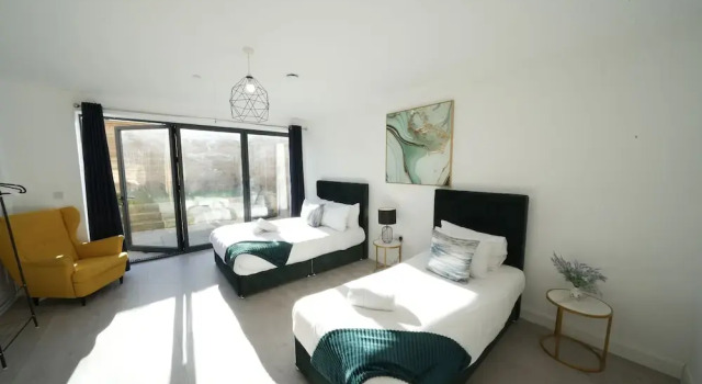Ealing Broadway Great Stay