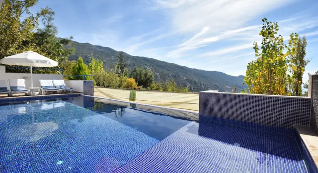 Villa Buse by EvTatilim