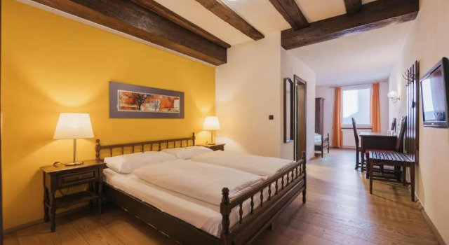 Трёхместный номер Standard Hotel Bären