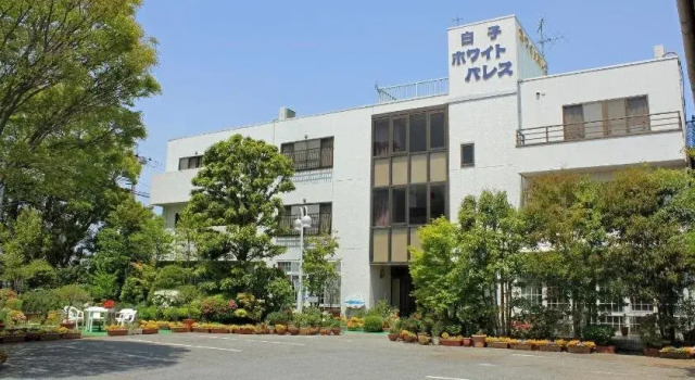 Shirako White Palace, Buchen Sie Hotel Shirako Chiba