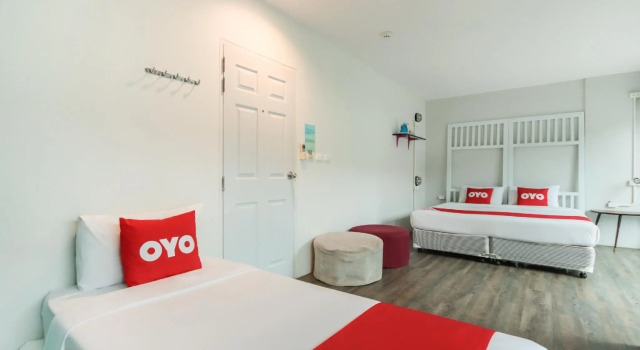 Трёхместный номер Deluxe FIN Hostel Phuket Kata Beach