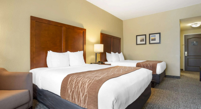 Четырёхместный номер Standard Comfort Inn & Suites Daphne Spanish Fort - Mobile East