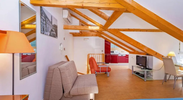 Студия Apartments Espana 3
