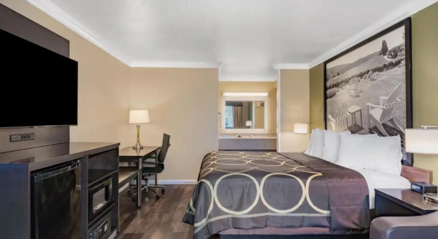 Номер Standard The Orchard Hotel Ukiah Wine Country Free Breakfast, Pool, & Hot Tub