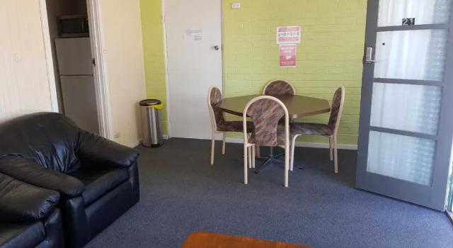 Апартаменты с 2 комнатами Whyalla Country Inn Motel