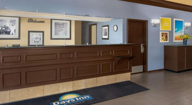 Days Inn & Suites by Wyndham Merrillville, Prenota Hotel Merrillville Indiana