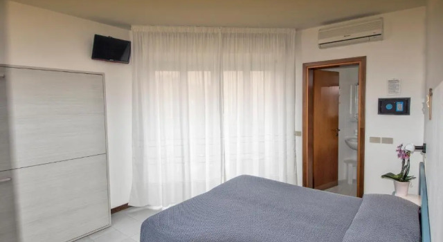 Семейный номер Standard с балконом Hotel Marisa