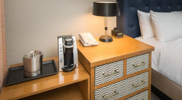 Номер Standard DoubleTree by Hilton Gainesville