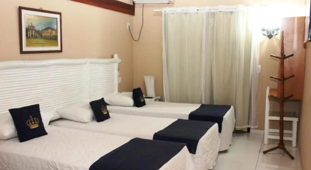 Четырёхместный номер Standard Hotel Solar do Imperador