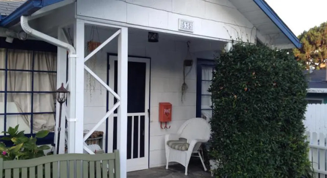 Ideal Laguna Beach Cottage, Забронировать Дом для отпуска Лагуна-Бич Beach Cities Orange County, рядом с Glenn E. Vedder Ecological Reserve - Underwater Park and Tidepools