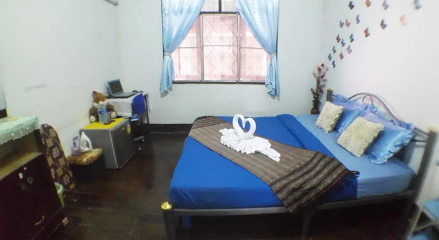Norachan Guesthouse - female only