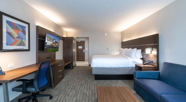 Люкс Holiday Inn Express & Suites - Greenville - Taylors by IHG