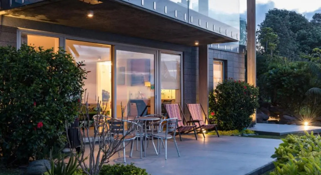Люкс Executive Golden Sand Beachfront, Cable Bay Stays, Cable Bay, Northland