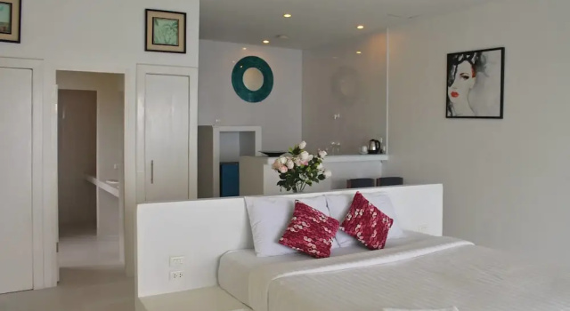 Вилла Grand Bleu Ocean View Pool Suite