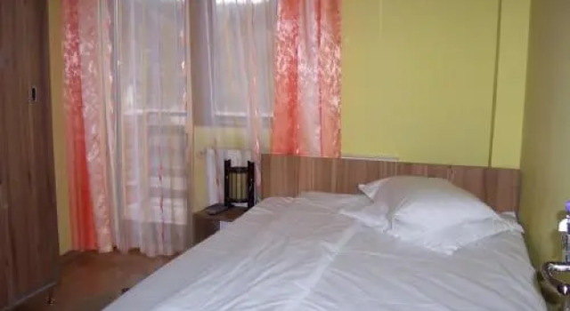 Pensiunea Roua Diminetilor, Rezervovat Hotel Levné hotely v Dorna-Arini