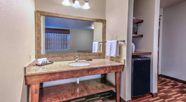 Семейный номер Deluxe Best Western Sundowner