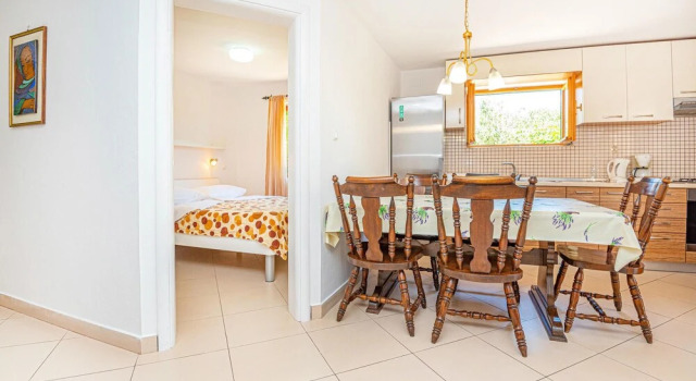 Stunning Home in Vodice With Wifi and 2 Bedrooms