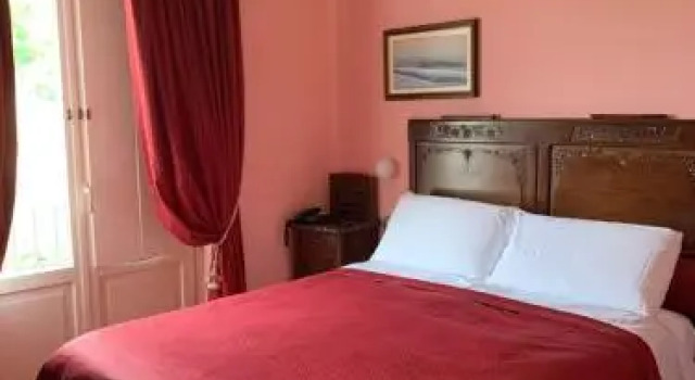 Mongalletto, Prenota Hotel Castellinaldo d'Alba Langhe