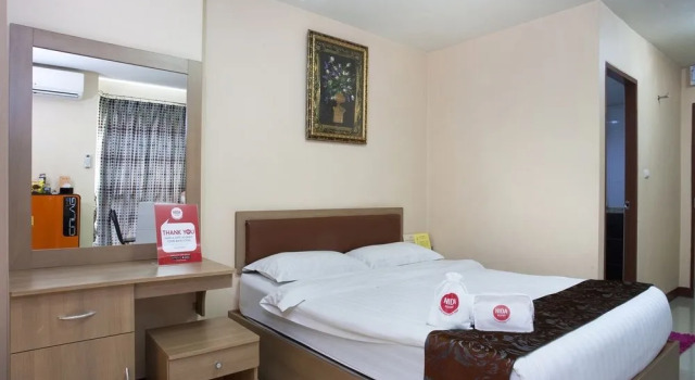 NIDA Rooms Metro Inthamara 169