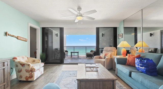 Номер Standard с балконом и с видом на океан Watercrest Waves! Beachfront 2br/2ba Condo, Sleeps 8, Stunning Gulf Views!