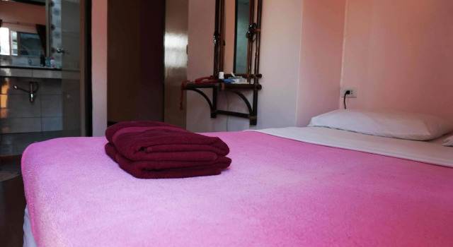 Sureena Hotel