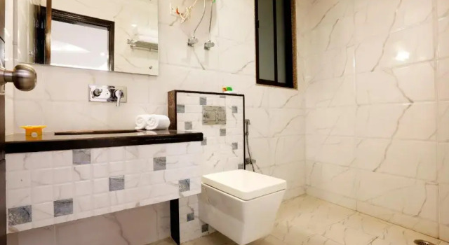 Двухместный номер Superior Hotel Anand Lok Inn at Delhi Airport By Arch Group