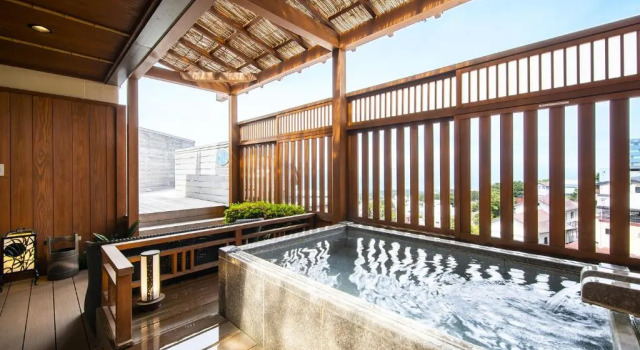 Номер Standard с балконом Ikaho Onsen Oyadotamaki