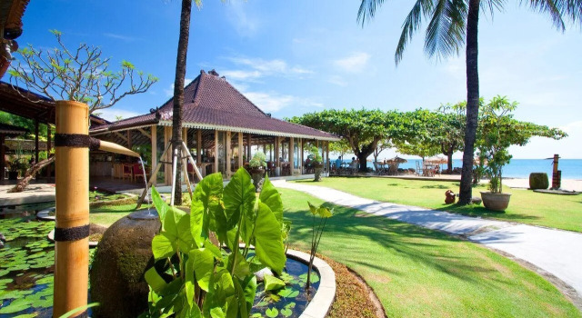 Keraton Jimbaran Beach Resort