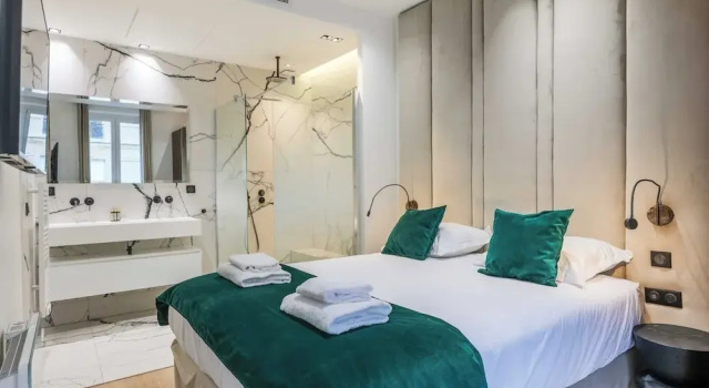 Peaceful Apartment - 2br/6p - Porte Saint-denis, Забронировать Апартаменты/квартира Париж Иль-де-Франс, рядом с Станция метро Rambuteau