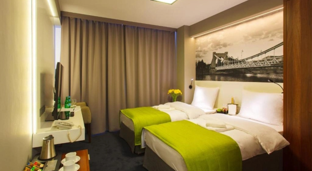 Трёхместный номер Comfort Terminal Hotel