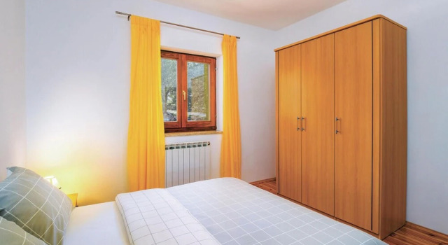 Stunning Apartment in Nedescina With Wifi and 3 Bedrooms