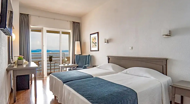 Номер Standard с видом на море Valmar Corfu by Louis Hotels