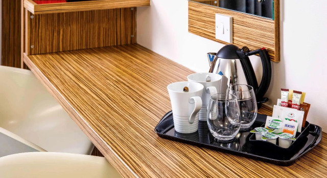 Семейный номер Standard Ibis budget London Heathrow T5