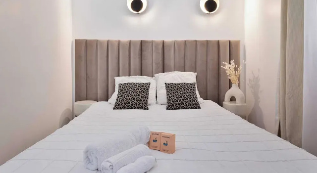 "cozy Apartment 1bdr/4p - Paris 8th/saint-lazare, Забронировать Апартаменты/квартира Париж Иль-де-Франс, рядом с Вокзал Сен-Лазар