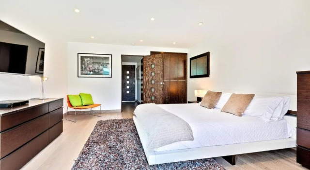 Вилла Hollywood Estate With Stunning Views