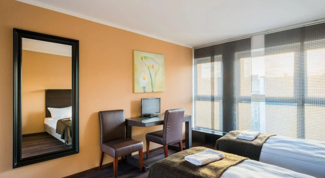 Apple City Hotel