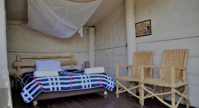 Punda Milias Lodge, Rezervovat Hotel Hotely v Nakuru s parkováním, Parkování