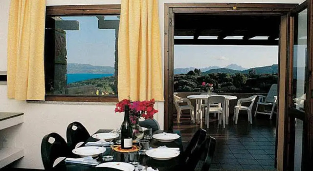 Residence Il Mirto, Rezervați Hotel Palau Emerald Coast