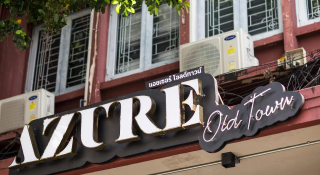 Кровать в общем номере Azure Hostel Bangkok