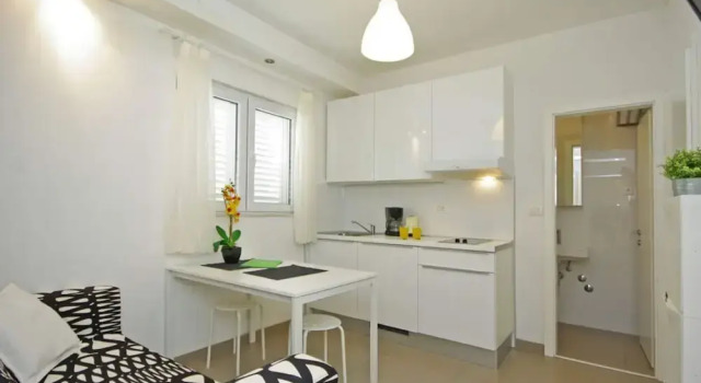 Апартаменты Holiday Apartment Beach House Iva App. 3