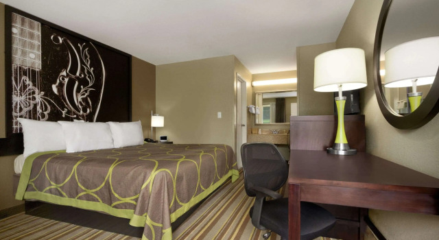 Super 8 by Wyndham Tupelo Airport, Rezerwuj Mini-hotel Tupelo Missisipi